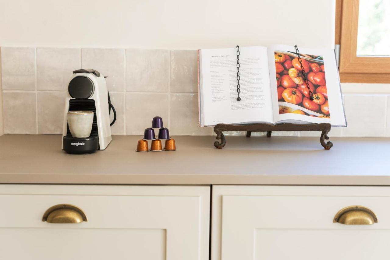 La Petite Ruche, 1 Bedroom Gite In The Luberon Apt Eksteriør billede