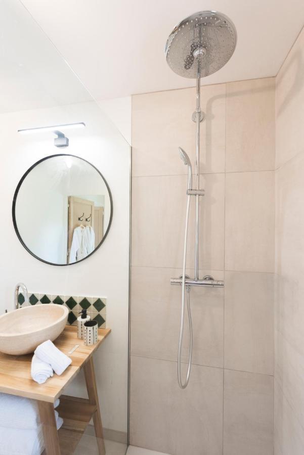 La Petite Ruche, 1 Bedroom Gite In The Luberon Apt Eksteriør billede